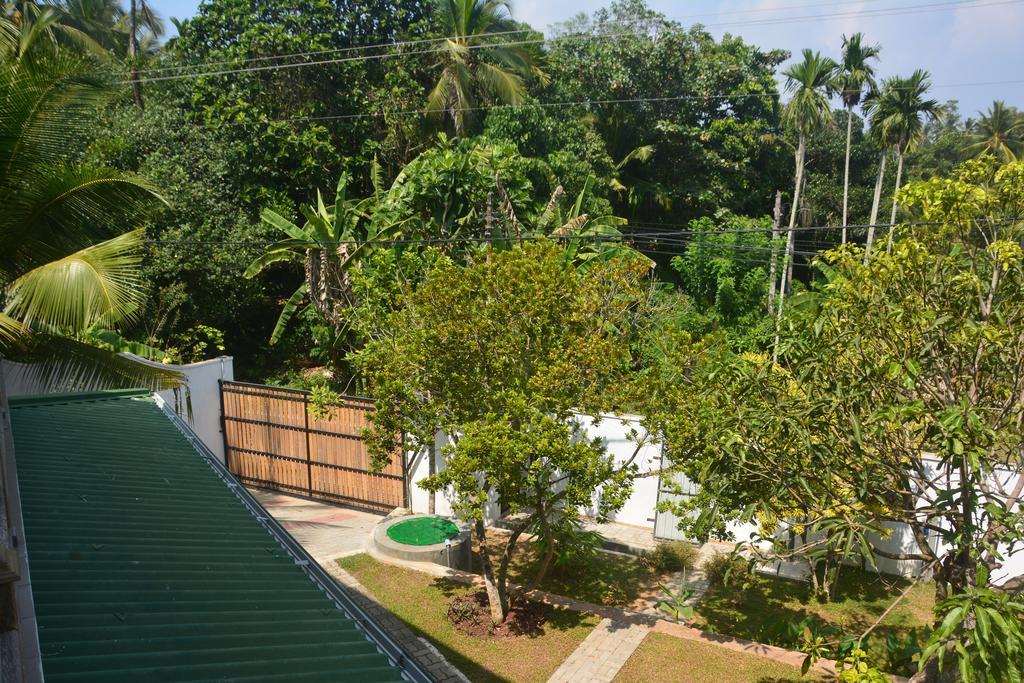 Villa Green White Unawatuna Exterior photo